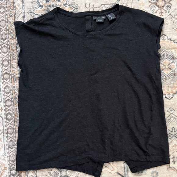 Tahari 100% Linen Black Cap Sleeve Top - Button Back Detail - Large - Picture 2 of 4